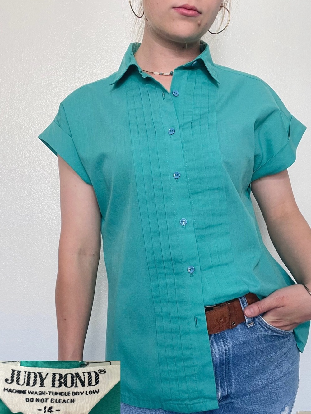 Judy Bond | Vintage 70s 80s Teal Pintuck Front Button Down Blouse Top
